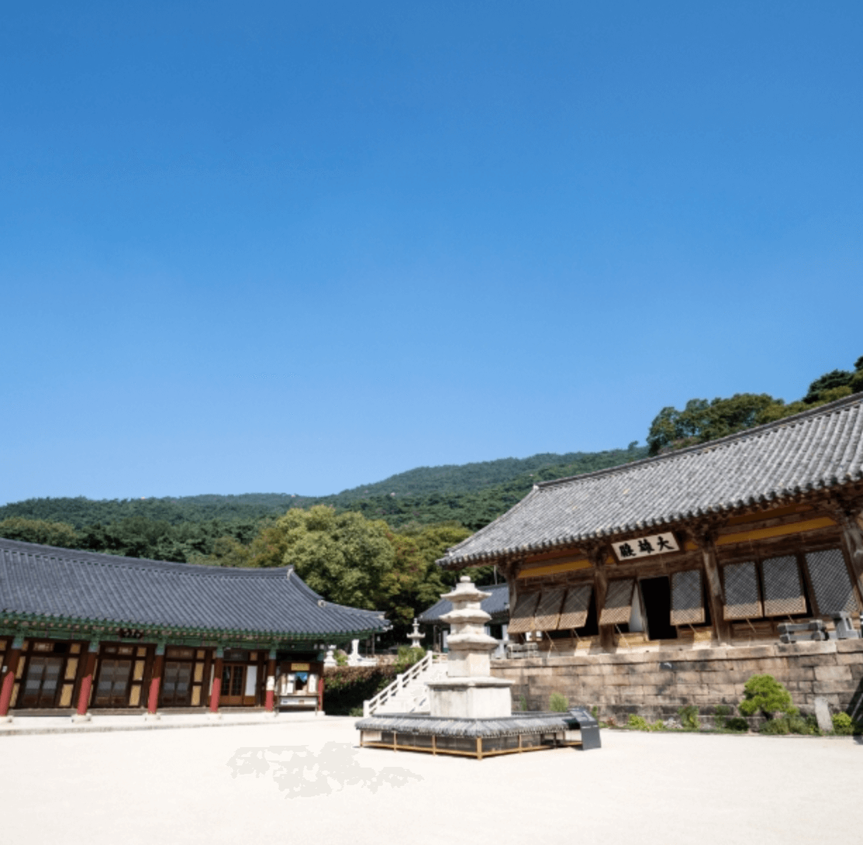 예산 수덕사 천년의 숨결을 품은 시간여행, 영혼의 발자취를 따라 ⓒ한국관광공사