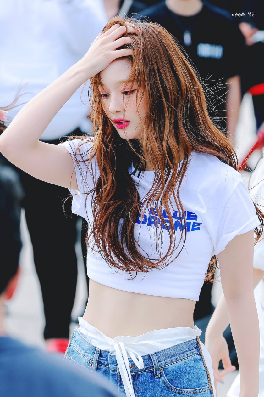 엔믹스 설윤 한국의 유망주 걸그룹 멤버 외모