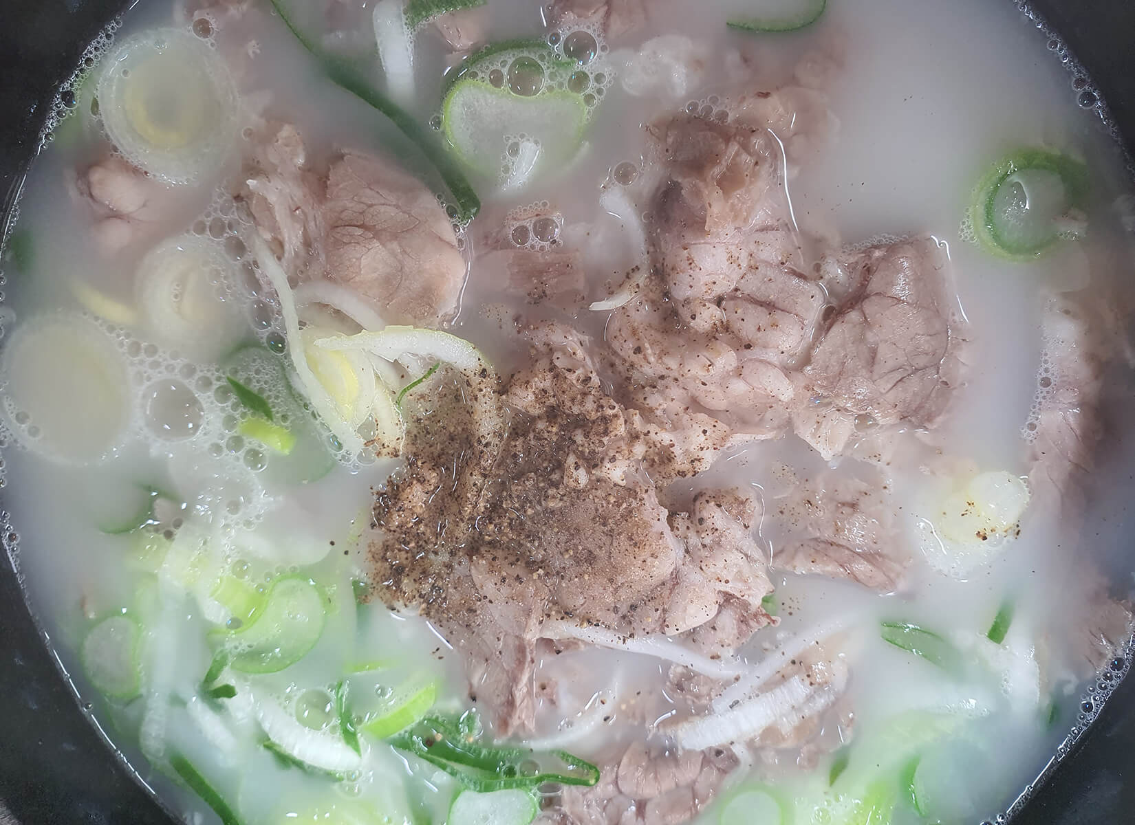  송파구 오금동 설렁탕 맛집 '장털보설렁탕 본점'