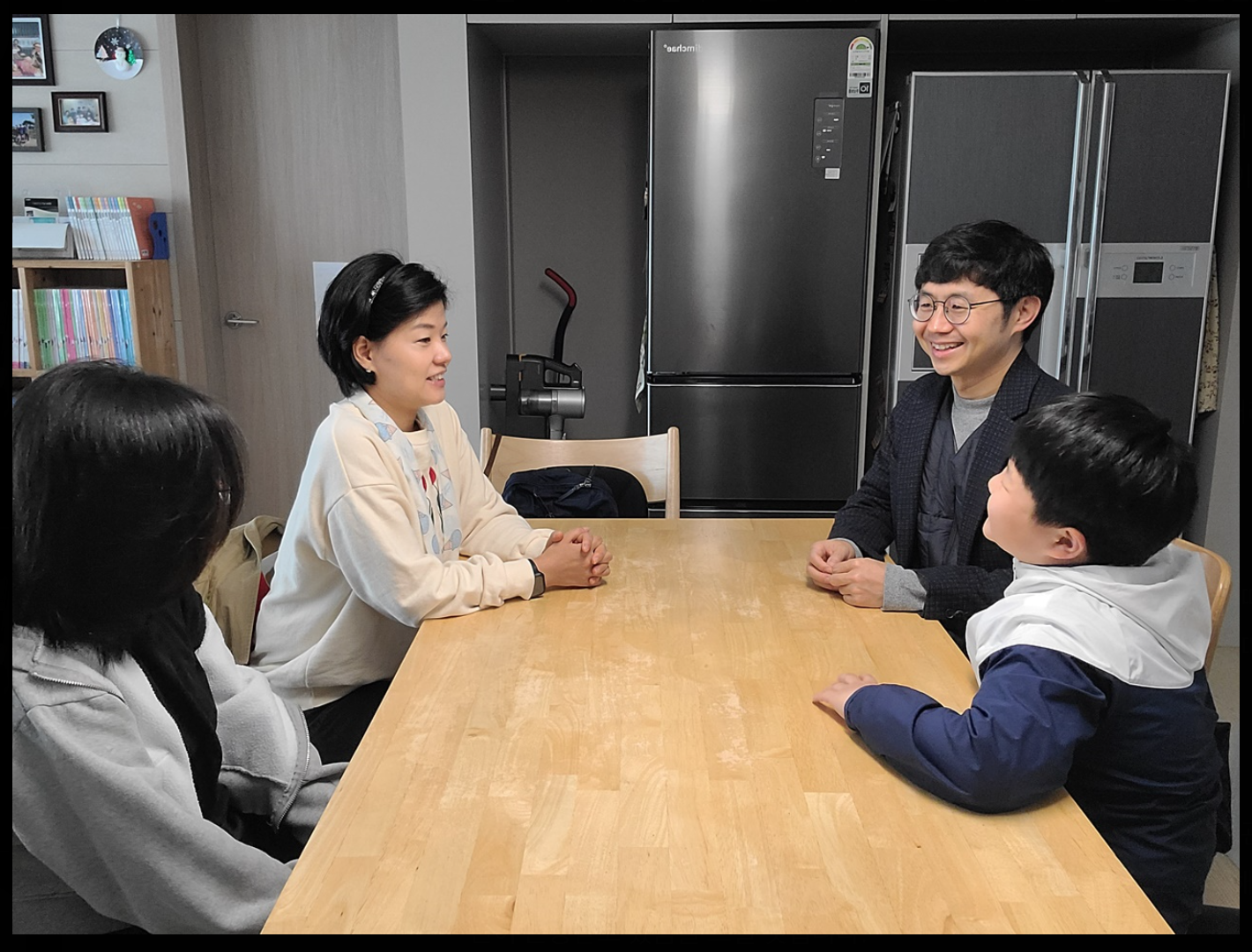 부모님과 갈등 없이 지내는 법 – 평화로운 가족 관계를 위한 4가지 팁