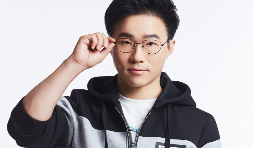  경제 유튜버 슈카월드는 한달에 얼마를벌까??