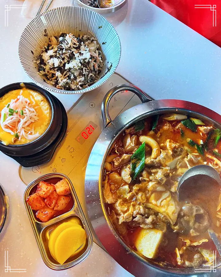 토요일은 밥이좋아 군포 산본 닭볶음탕 맛집 투움바 로제 차돌 닭도리탕 곱도리탕 닭떡볶이 게살볶음밥 현지인 추천 토밥 좋아 방송정보