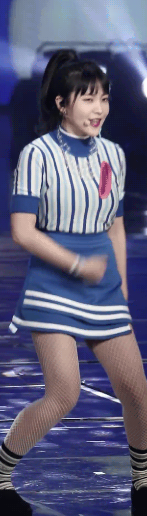 레드벨벳 예리 움짤 완전 깜찍한 사진!