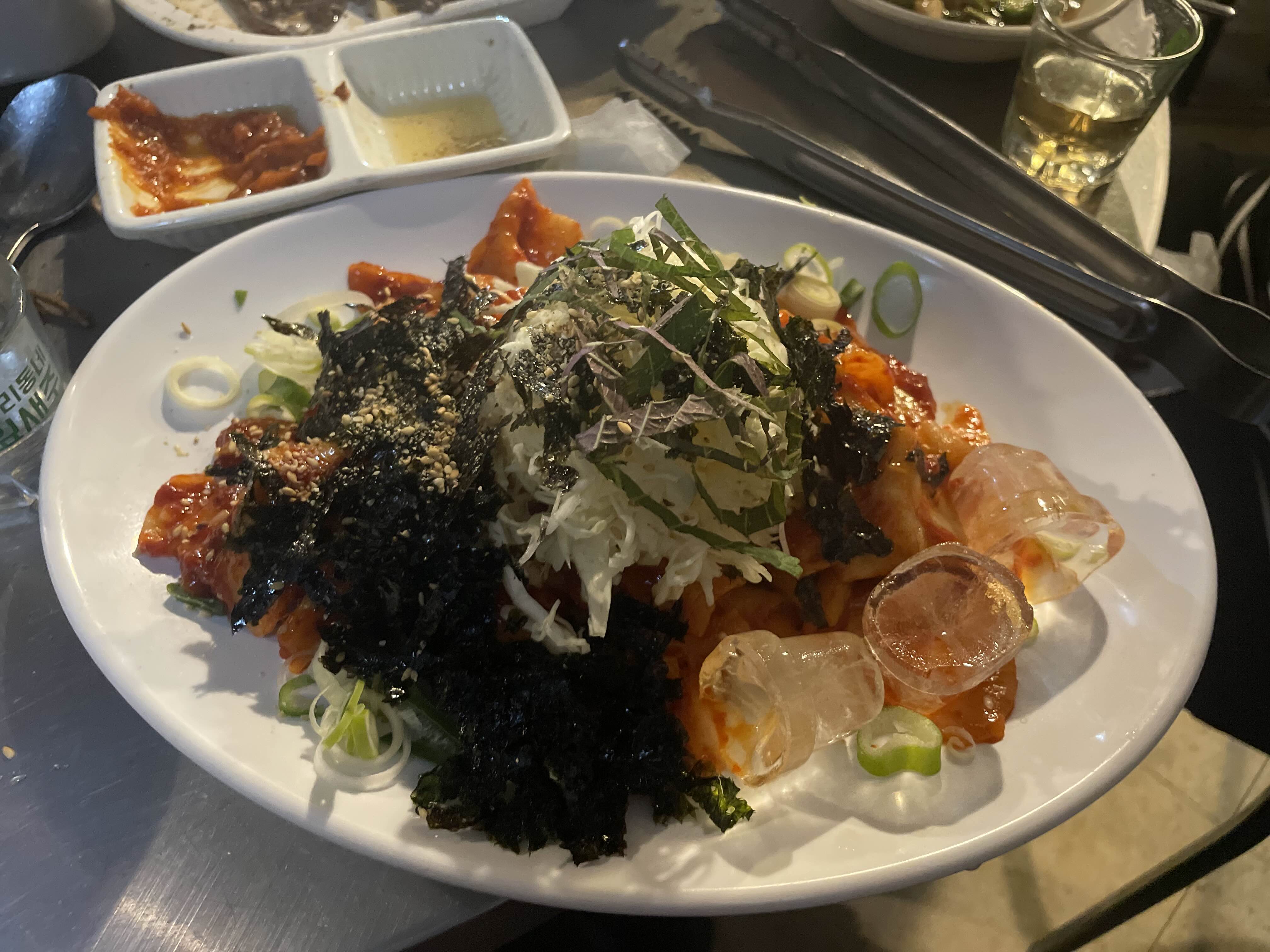 숙대입구 상록수 비빔 수제비
