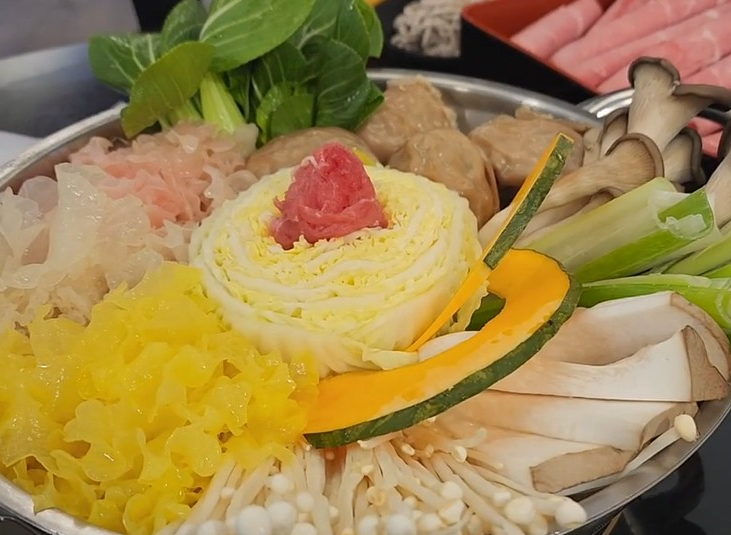 도토리만두샤브샤브