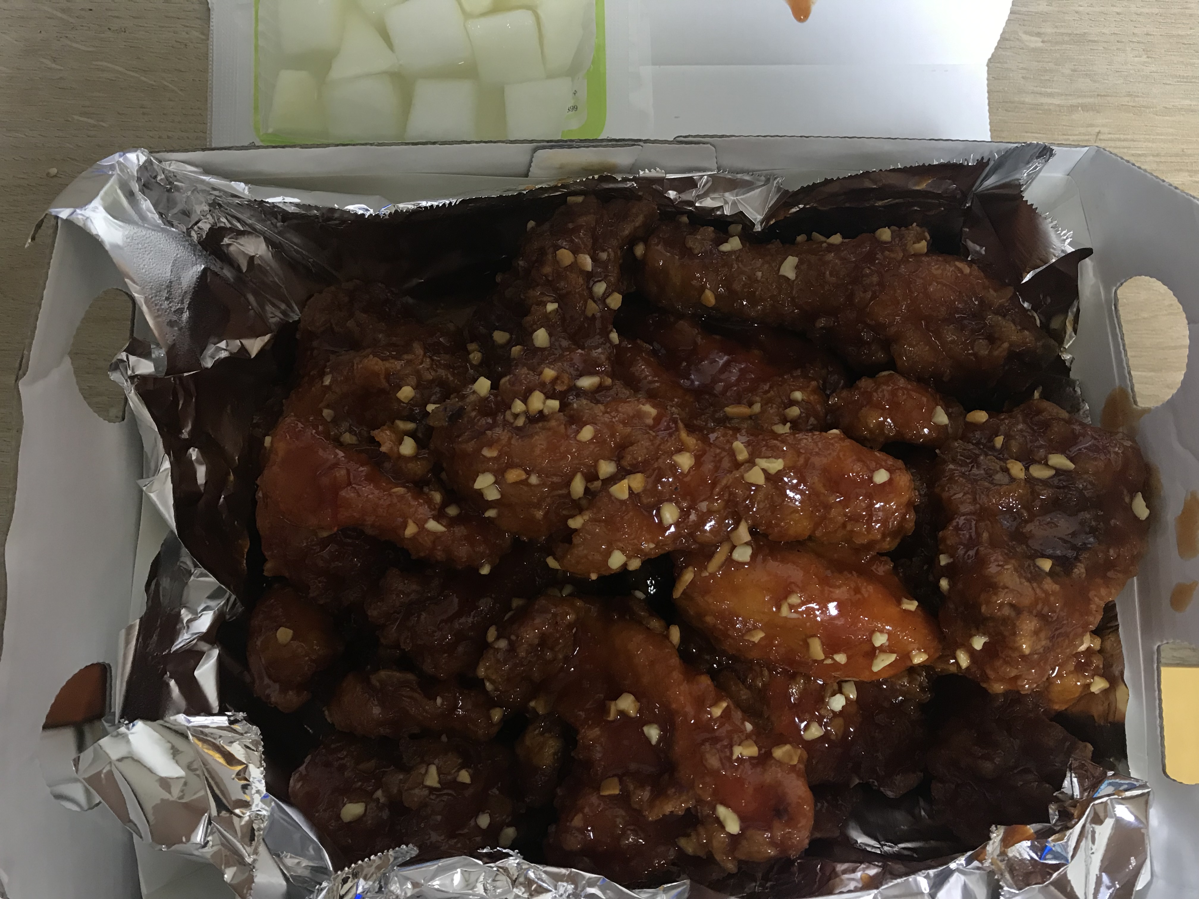  비비큐치킨 메뉴 시크릿양념 처음 먹어봤는데..
