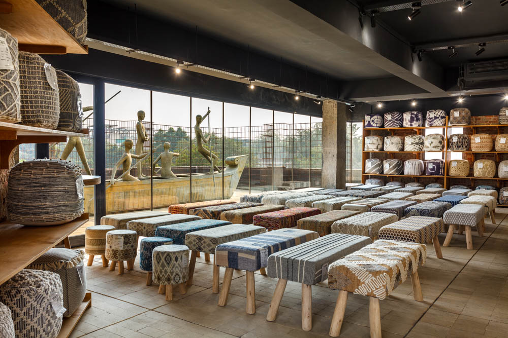 RUG REPUBLIC HEADQUARTERS | A&C
