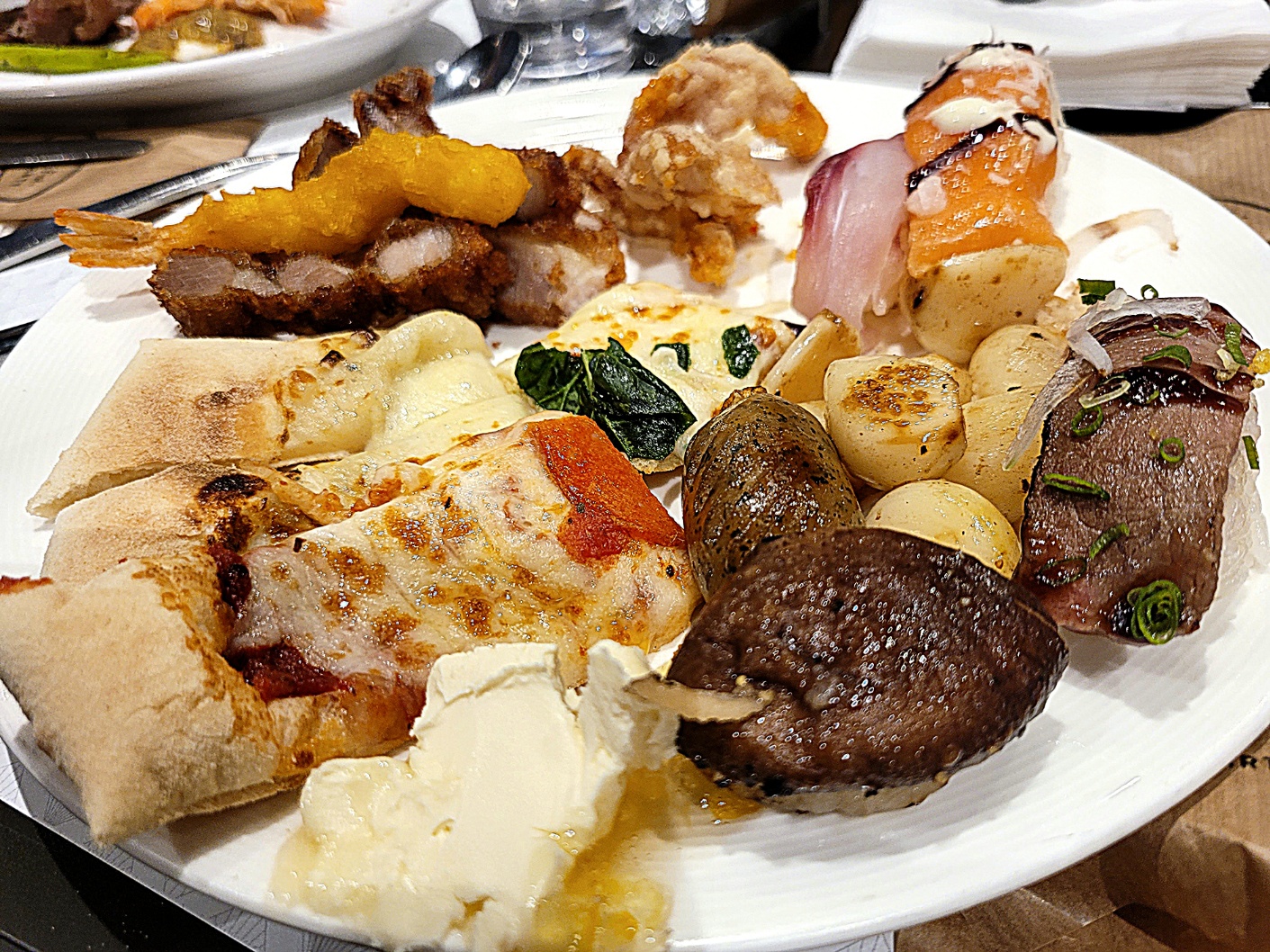  온가족이 맛있게 식사 가능한 럭셔리 뷔페 더파티 울산신선도원점, 예약제, 운영시간, 이용금액, 주차장, 울산명촌맛집
