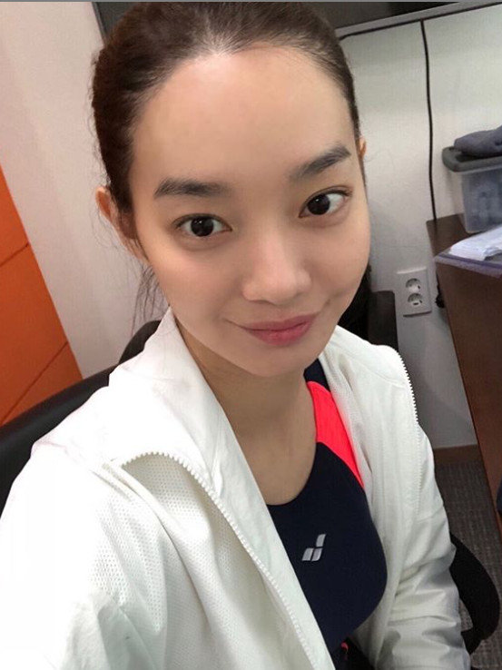 신민아 웨딩드레스