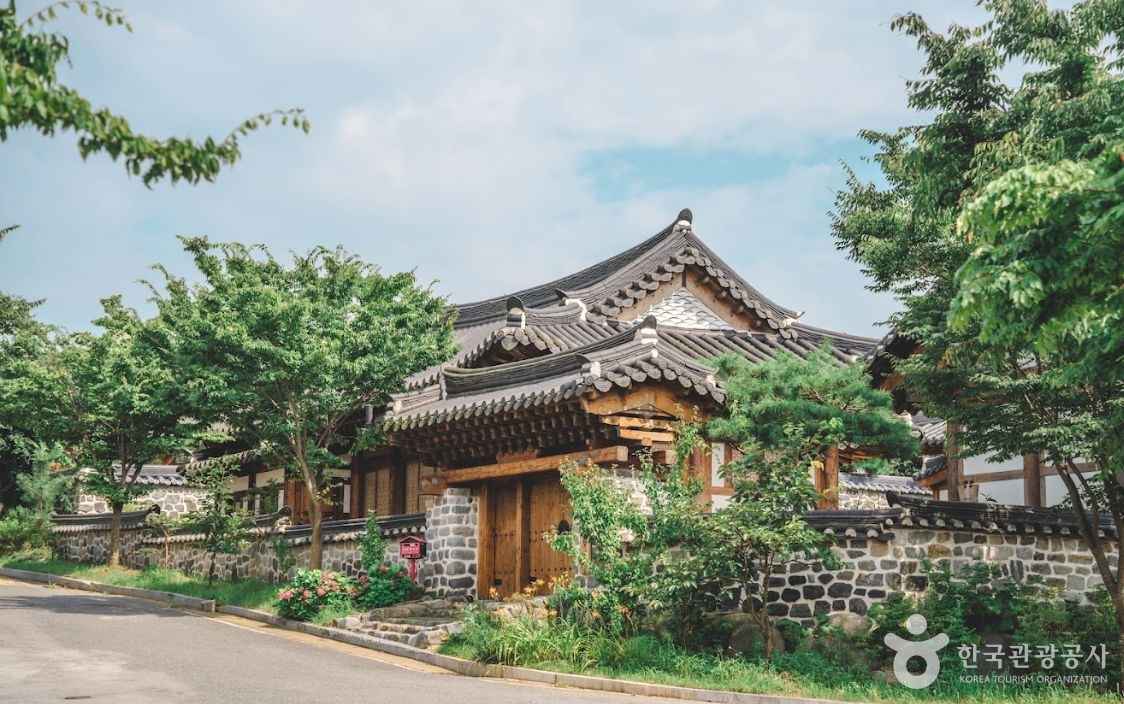 주포 한옥마을