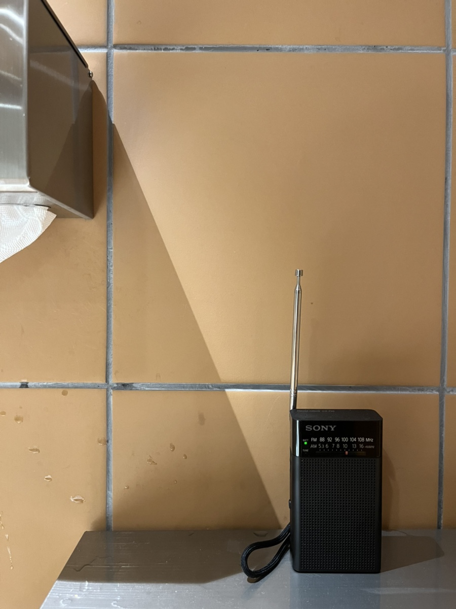 문래동에 있는 힙 카페, 커피보다 빵이 더 맛있다! 폰트 가게 8