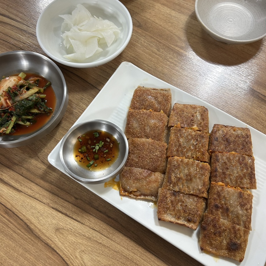 봉평산골메밀막국수 이미지