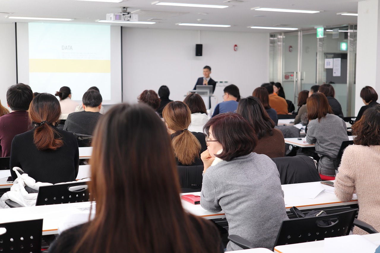 한국 청년 강의 사진