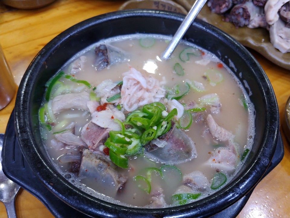  충남 천안 맛집: 병천 순대국밥 맛집 ‘아우내먹거리순대’