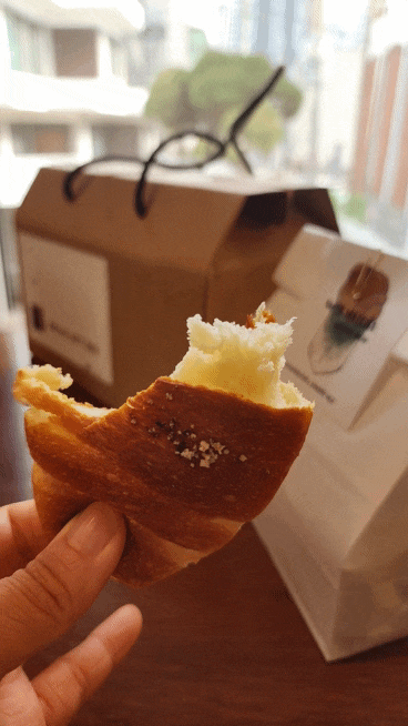  [전참시 맛집] 알 사람은 다 안다는, 베이커리 무이  소금빵 솔직 후기