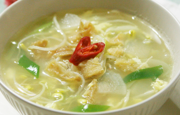  겨울철 최고의 별미! 집에서 북어국 맛있게 끓이는 법
