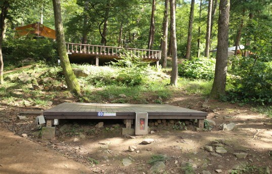 용인자연휴양림 야영데크