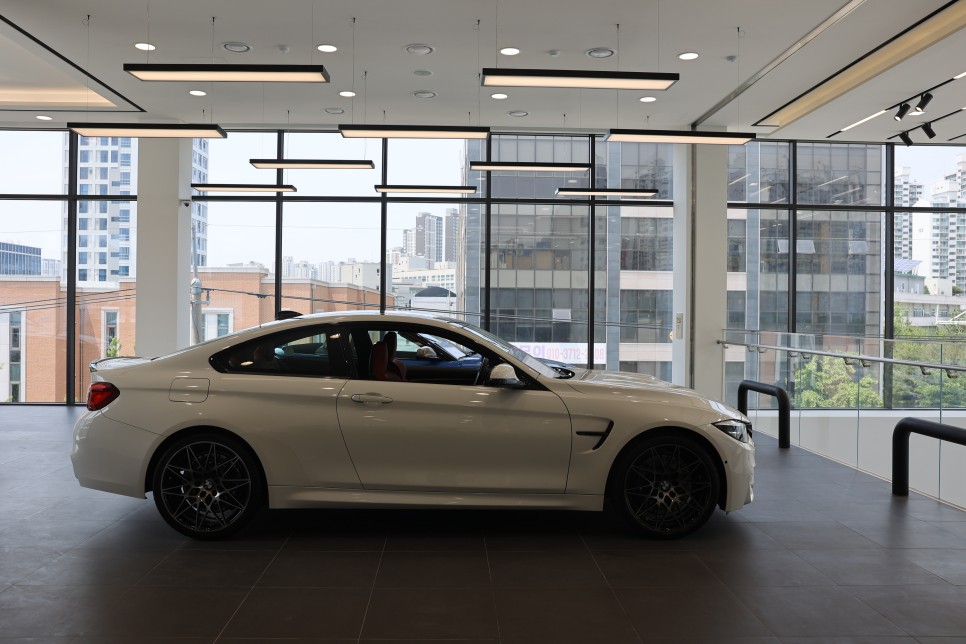 bmw 공식 중고차 BMW 삼천리 모터스 안양 통합 전시장 58