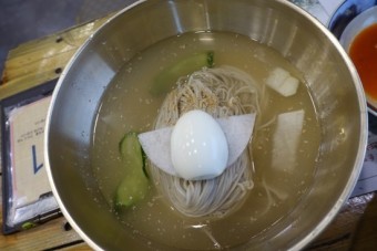 숯불한우떡갈비 순메밀막국수