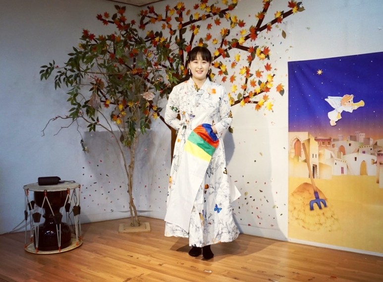 탈춤놀이 잘생긴 댄스 (+손수건 활용) [장구 연주자 조인정 집에서 국악놀이 국악 온라인 수업] 8