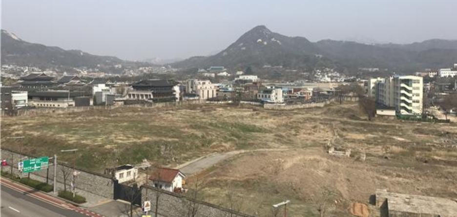  송현동 부지를 둘러싼 대한항공과 서울시의 갈등