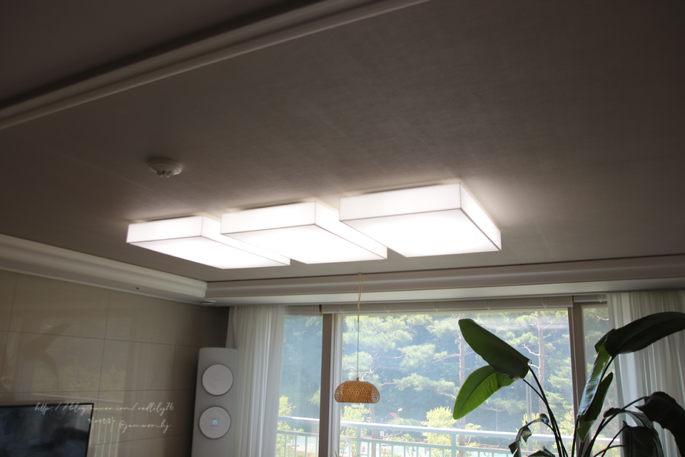 스마트 인테리어 조명 베스틴 루체클라우드 LED 거실등 추천 블루투스 18