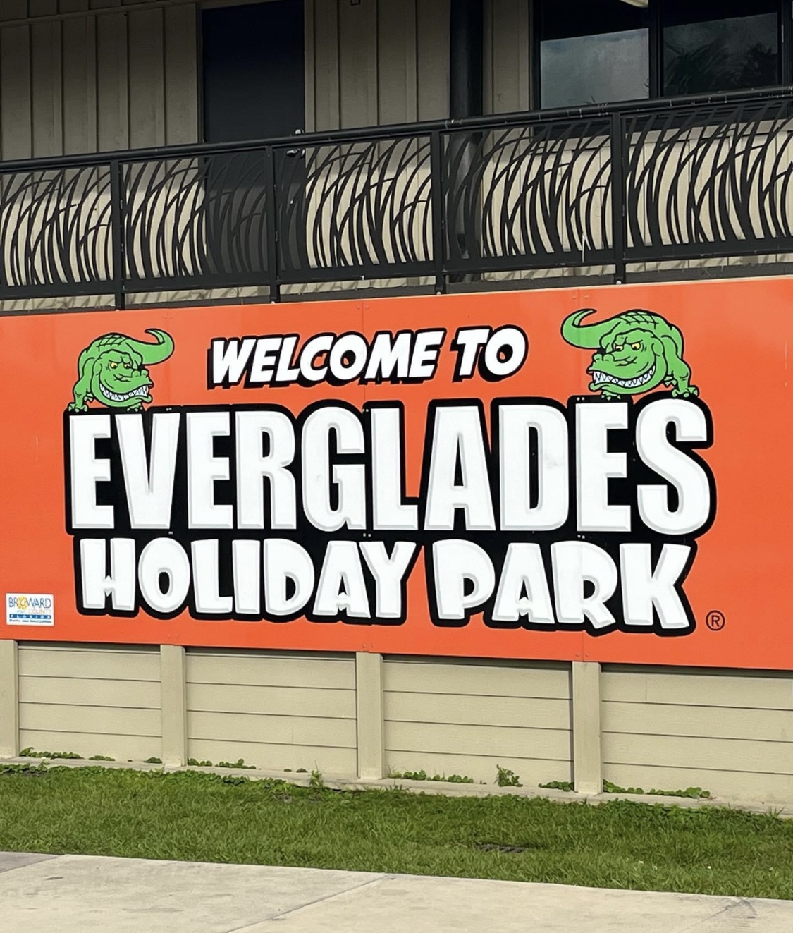 Everglades Holiday Park 입구입니다.