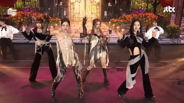 매번 연말 무대만 오르면 레전드 찍는다는 여돌...jpg | 인스티즈