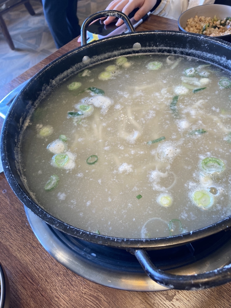 포도밭할머니칼국수 이미지