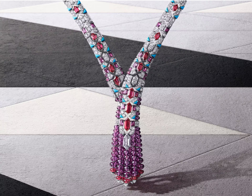 베스포 네크리스