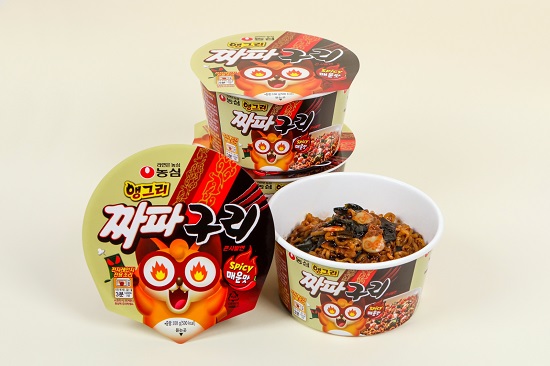 영화 속 인기에 제품화된 '짜파구리'