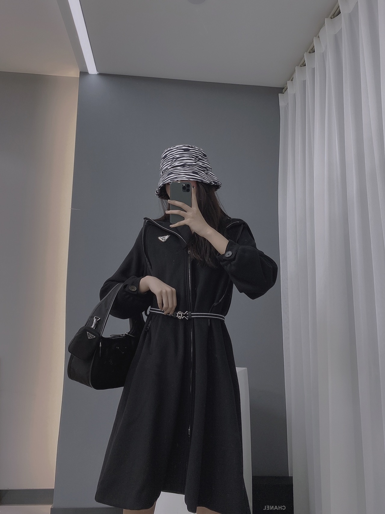  [PRADA] 프라다 캐시고라 코트 P649MH_1CRU_F0002_S_201