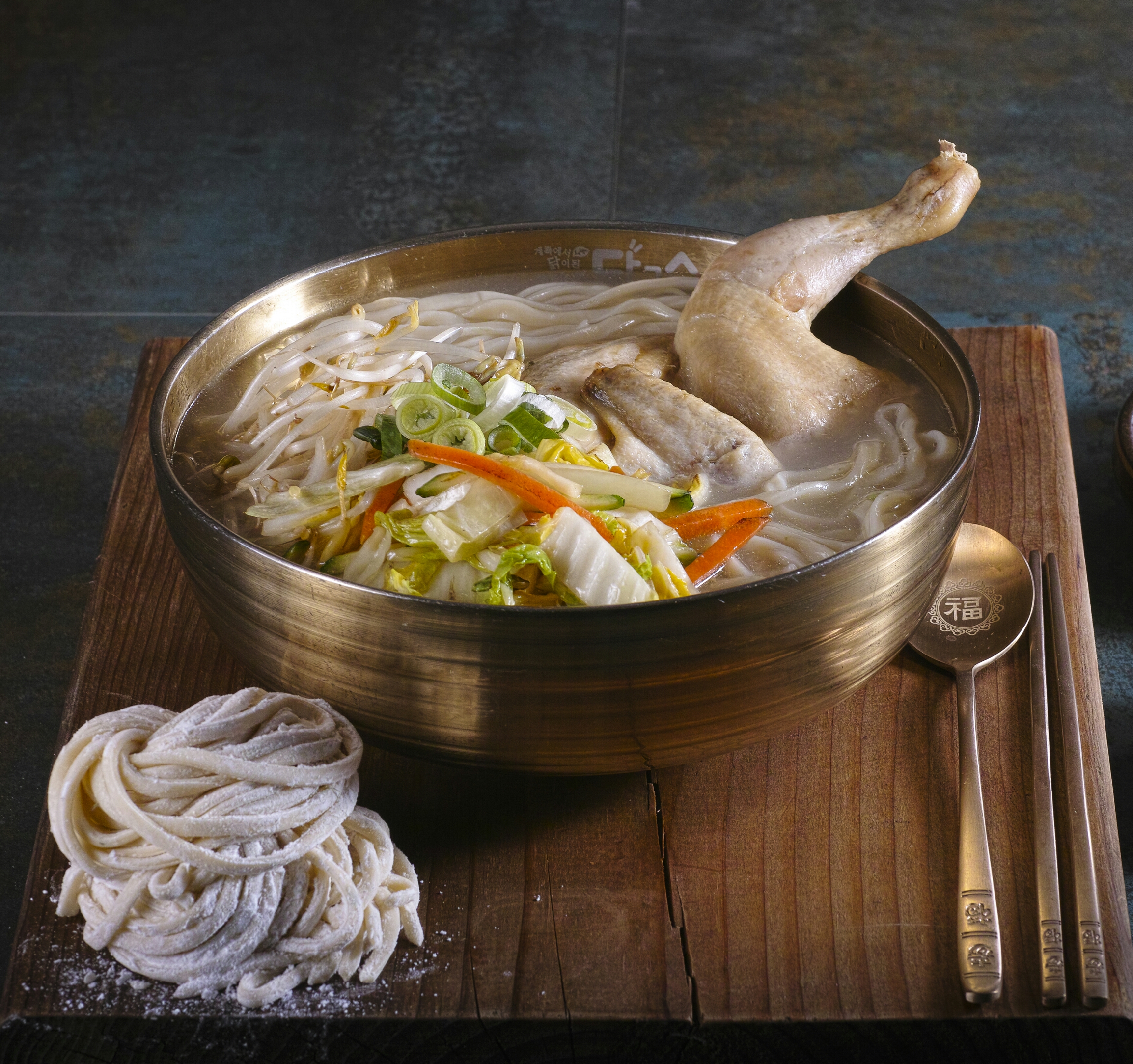 파주 맛집 추천 닭반마리가 들어간 푸짐한 칼국수집, 파주 닭국수 5