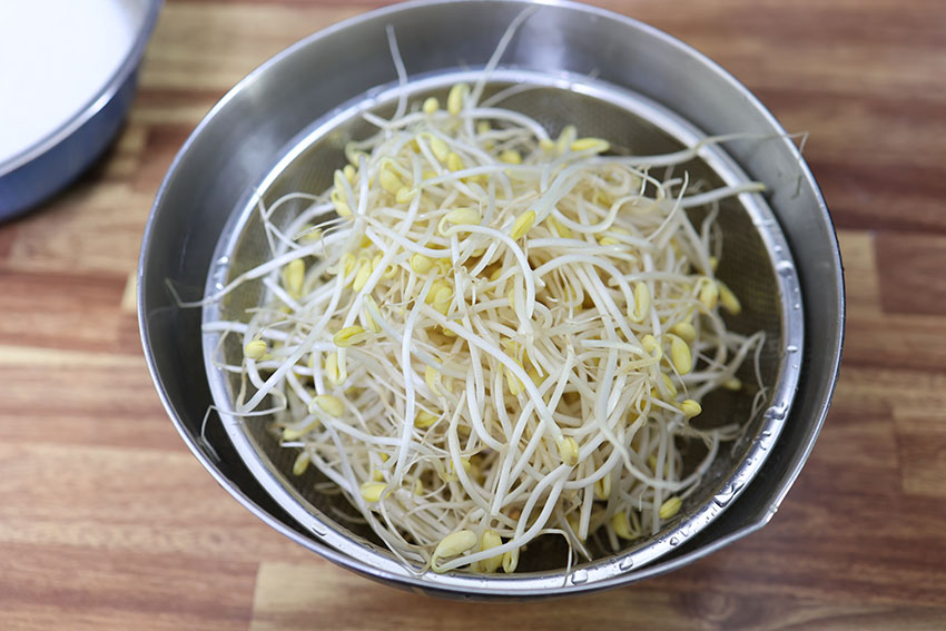 전기밥솥 콩나물밥 맛있게 한 그릇만드는 음식 돼지콩나물밥 양념장 9