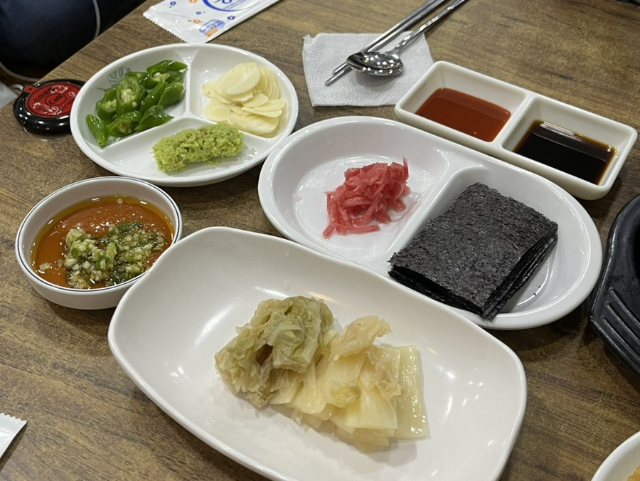 본전횟집 이미지