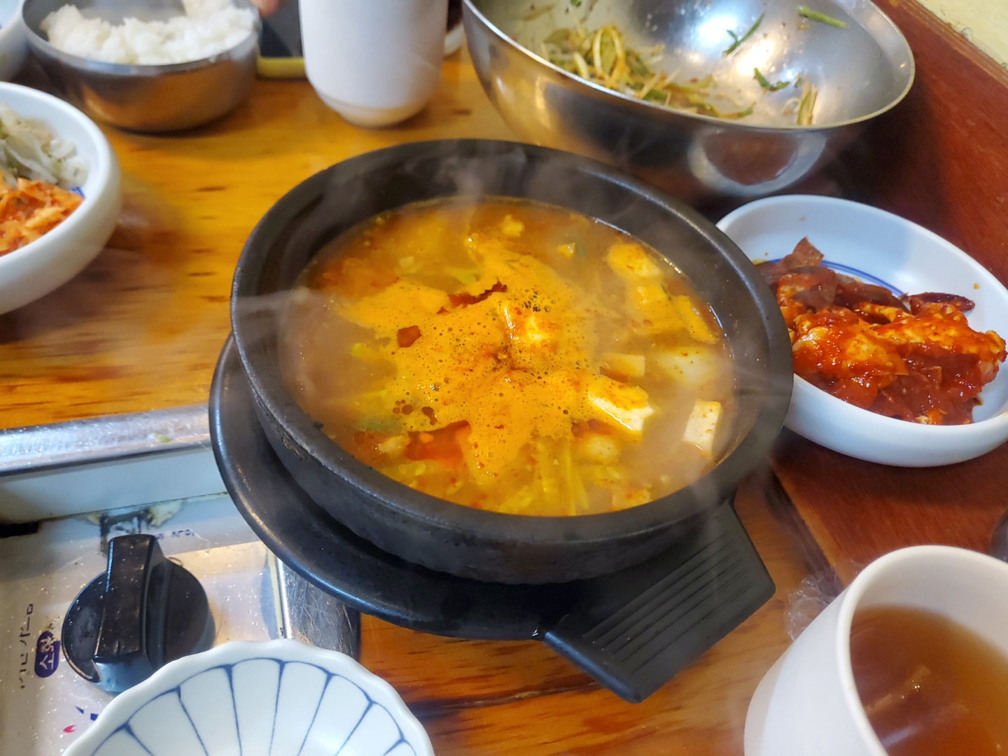 초필살돼지구이 애호박찌개