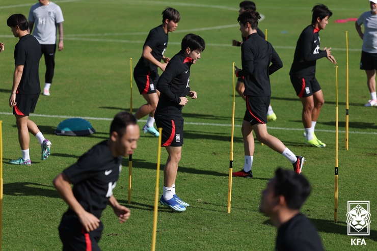 대한민국-축구대표팀-훈련