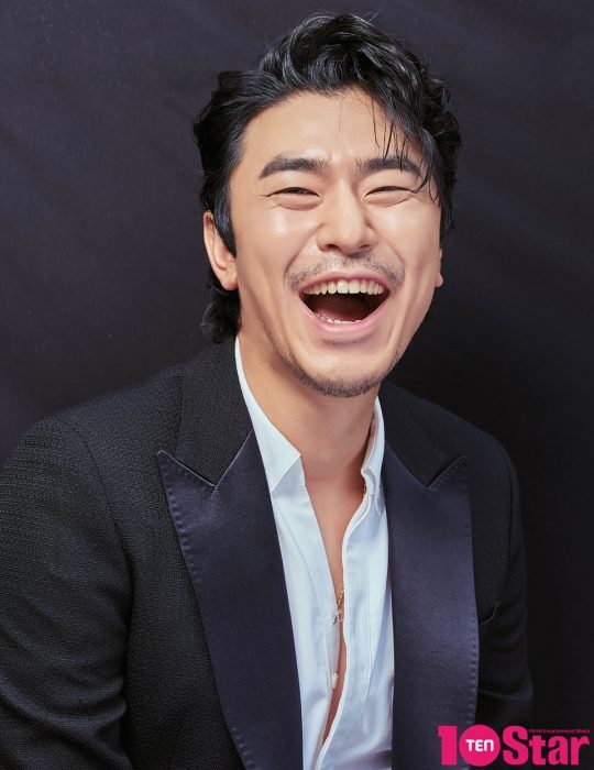 이시언 나이 프로필 키 결혼 아내 서지승 복근 화보 과거 리즈 출연작 드라마 영화