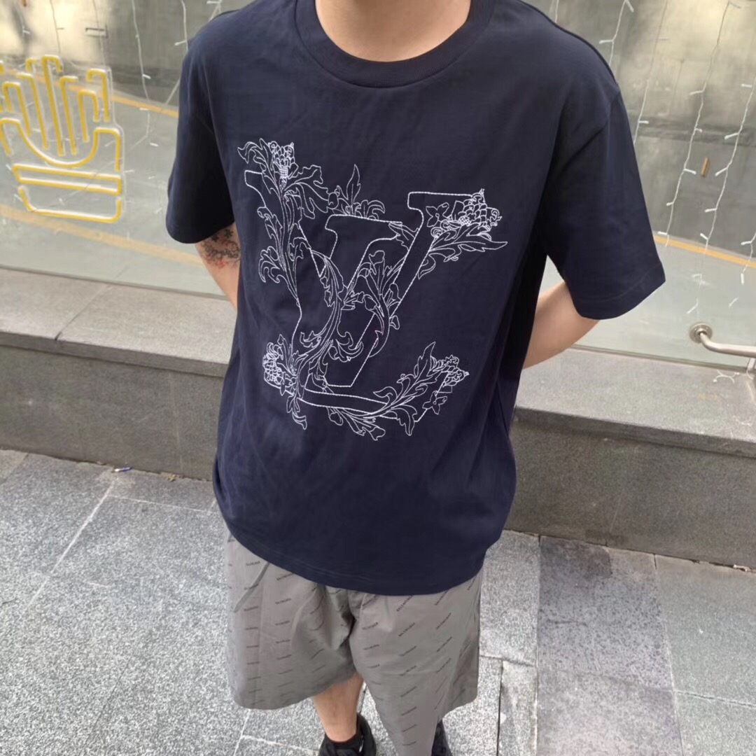  [LOUIS VUITTON] 루이비통 엠브로이더드 LV 플라워 반팔 티셔츠 1A89VY