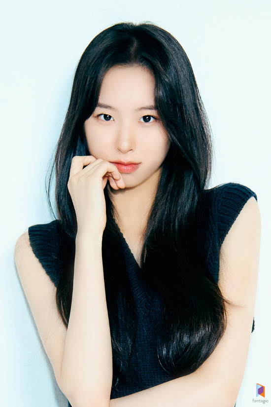 현재연의 화보