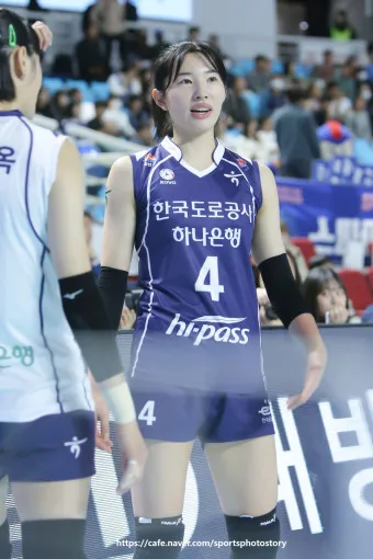 한국도로공사 전새얀 프로필 연봉 인스타 사진_25