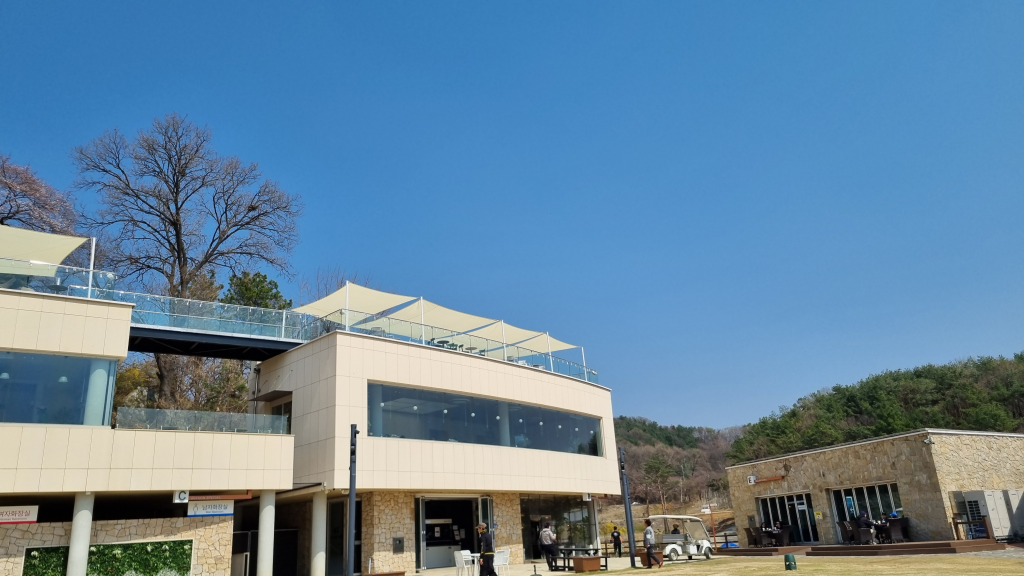 탁트인 강가 카페옥상 그늘막 분위기 사네-세이드하우스 전국설치, 전국AS