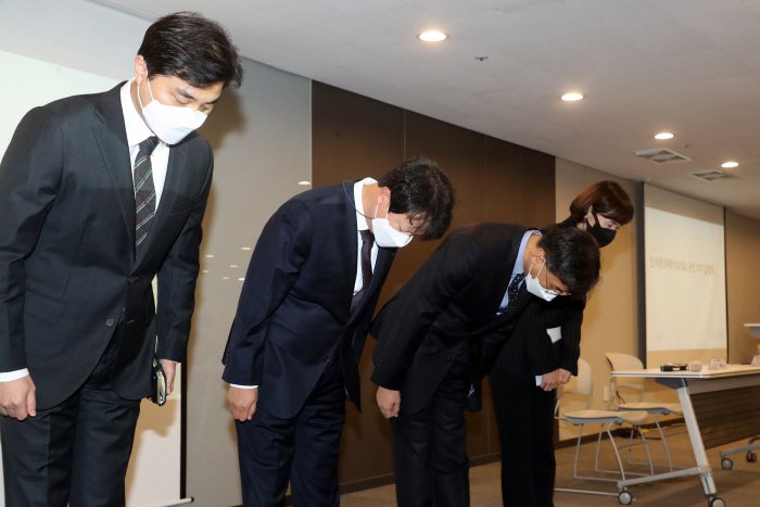  "89분간 먹통 피해에 고작 1000원이라니"…KT 보상안에 부글부글