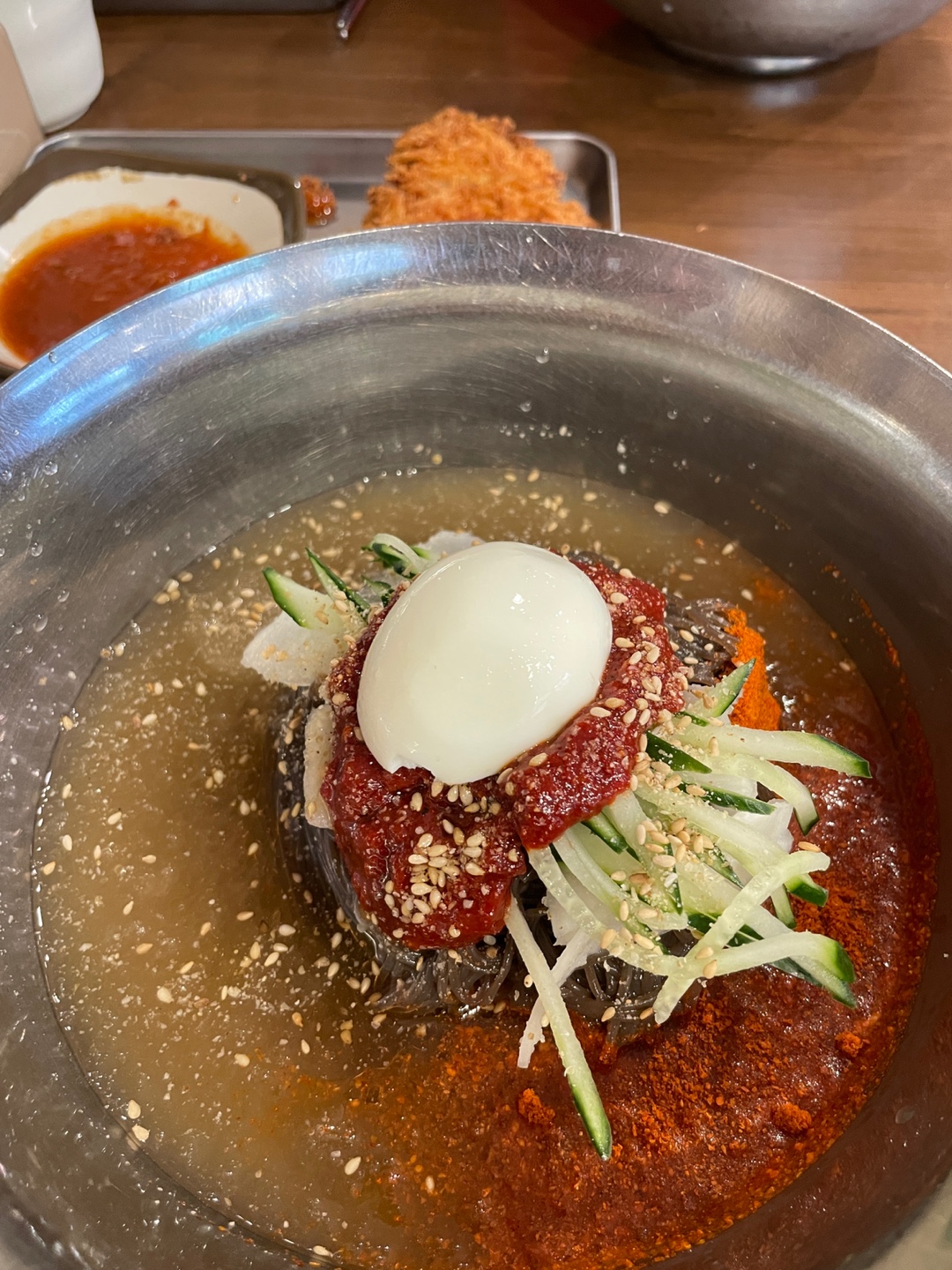 포크포크매콤돈가스칡불냉면 이미지