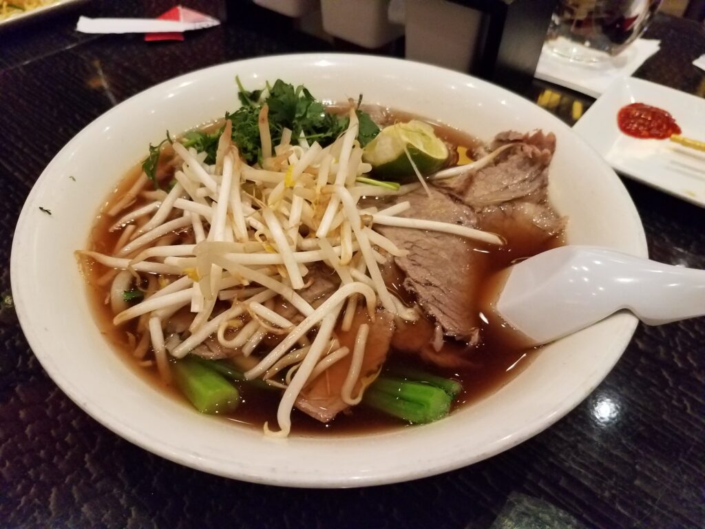  8 Noodle Bar @ Red Rock – The go to place for your noodle craving!