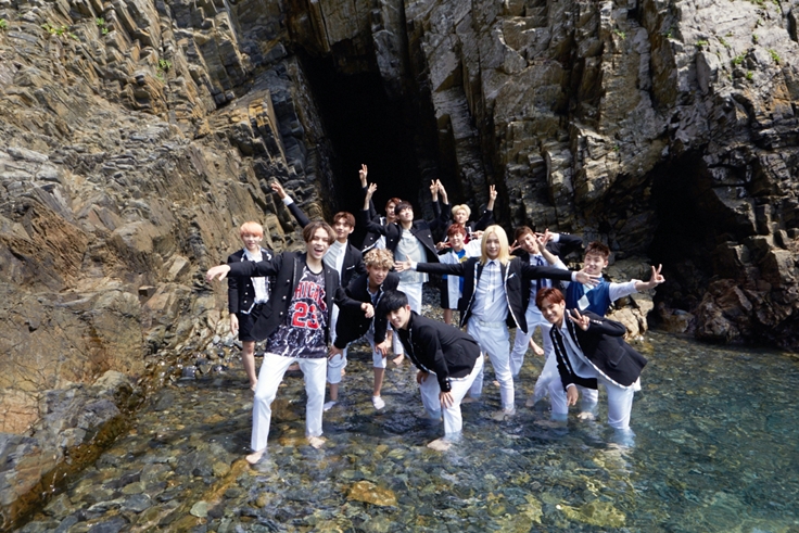 150911 SEVENTEEN (세븐틴) 2nd Mini Album <BOYS BE> Jacket 150911 SEVENTEEN (세븐틴) 2nd Mini Album <BOYS BE> Jacket