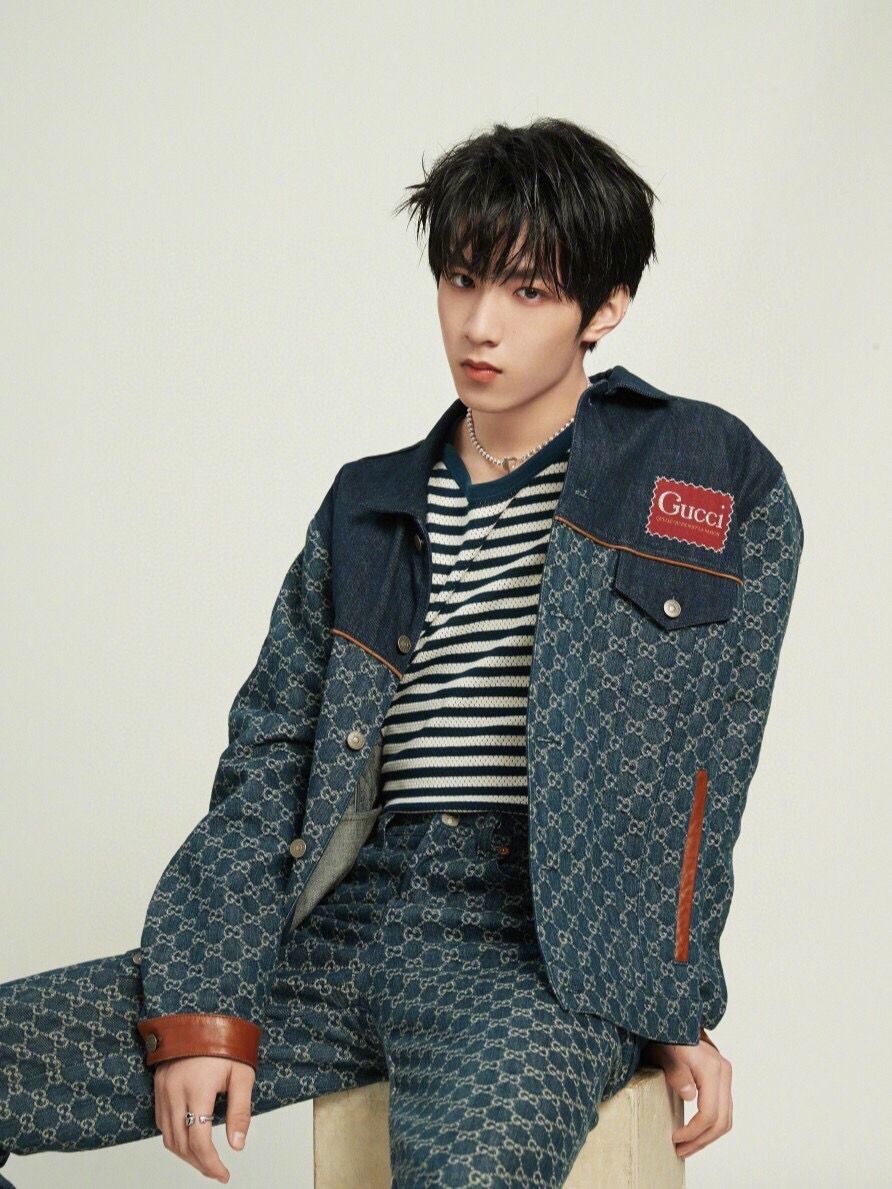  [GUCCI] 구찌 에코 워시드 오가닉 데님 자켓 649110 XDBIP 4266
