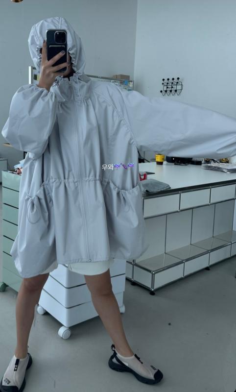 위아 레인점퍼