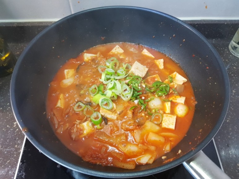 오늘도참치 이미지