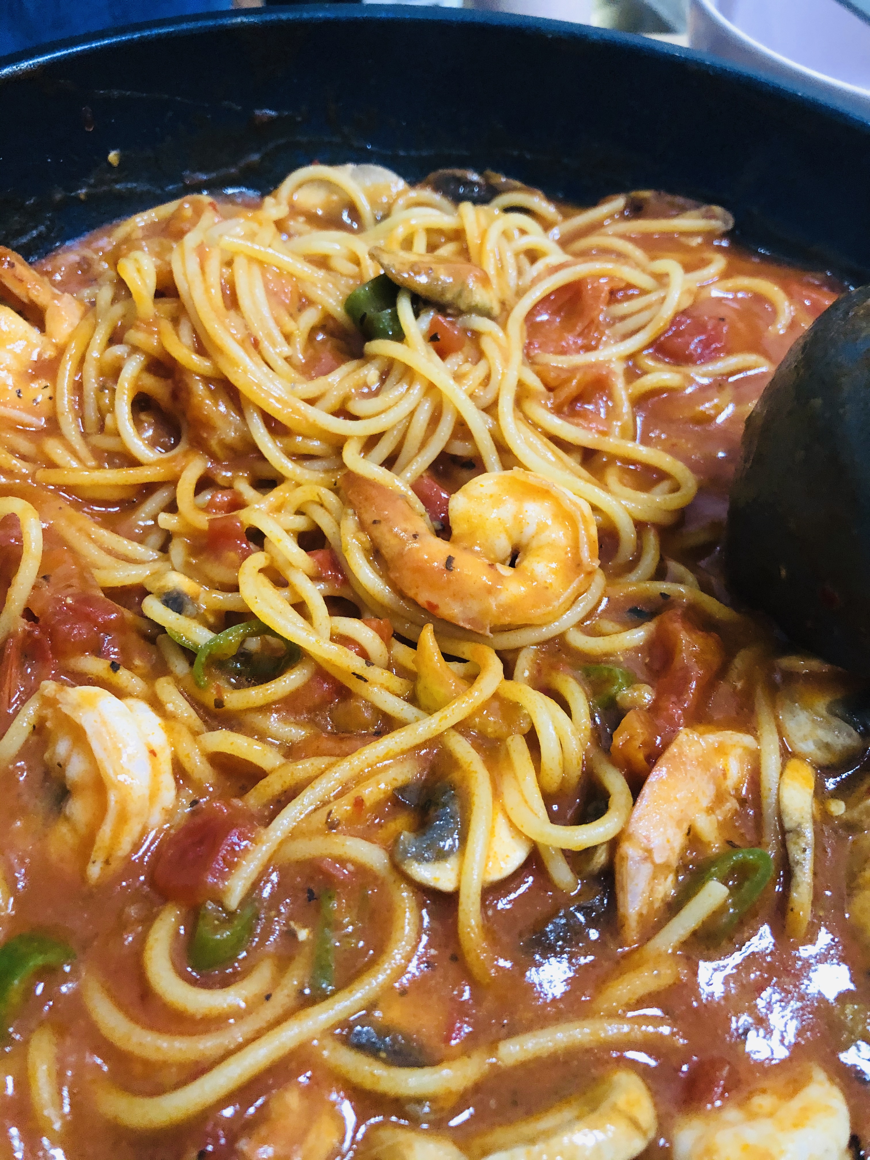  청정원 토마토 스파게티 소스로 원팬스파게티 만들기